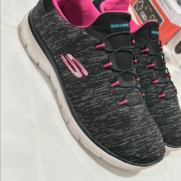 Skechers Black and Pink Athletic Shoes women’s size 10 GUC - Picture 4 of 13